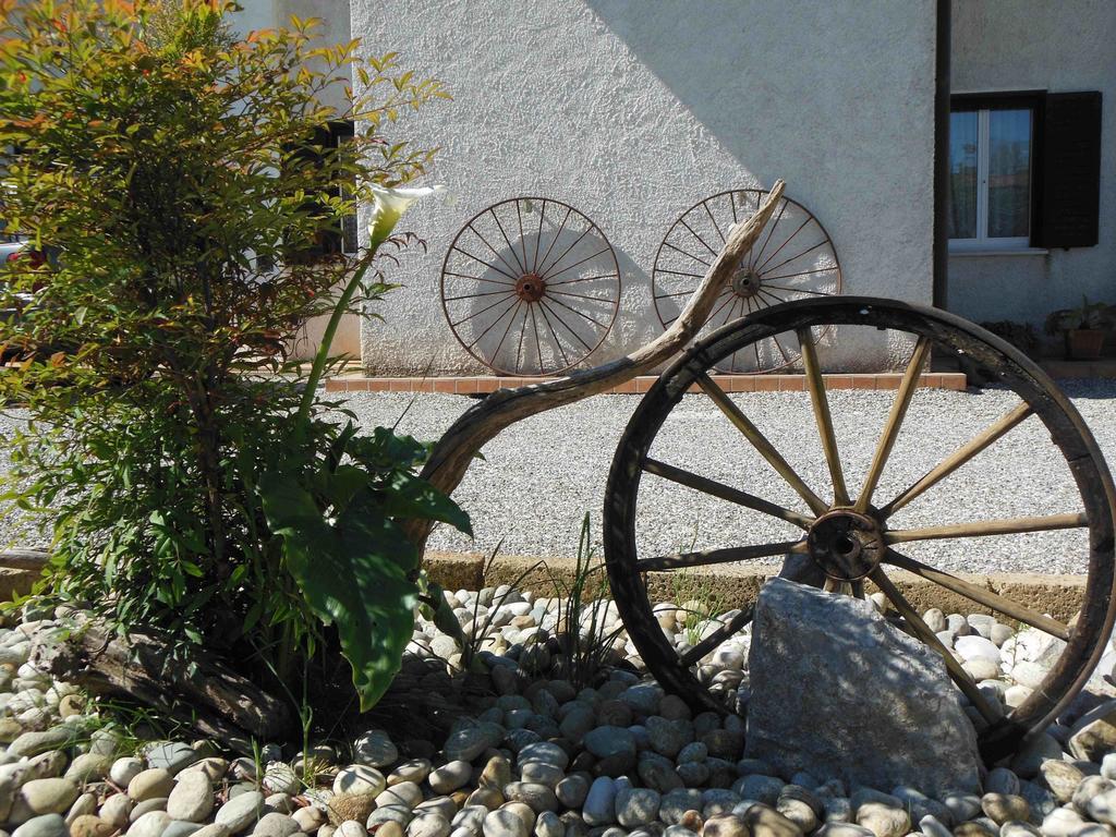 Al Pic De Corone Bed & Breakfast Terzo d' Aquileia Dış mekan fotoğraf
