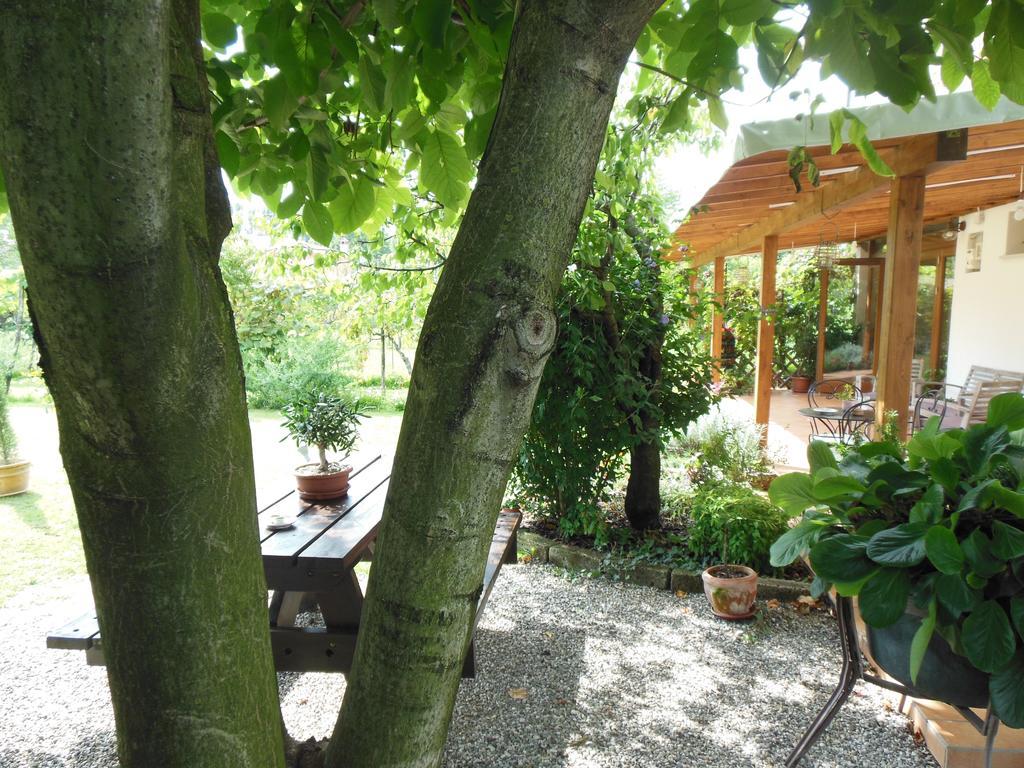 Al Pic De Corone Bed & Breakfast Terzo d' Aquileia Dış mekan fotoğraf
