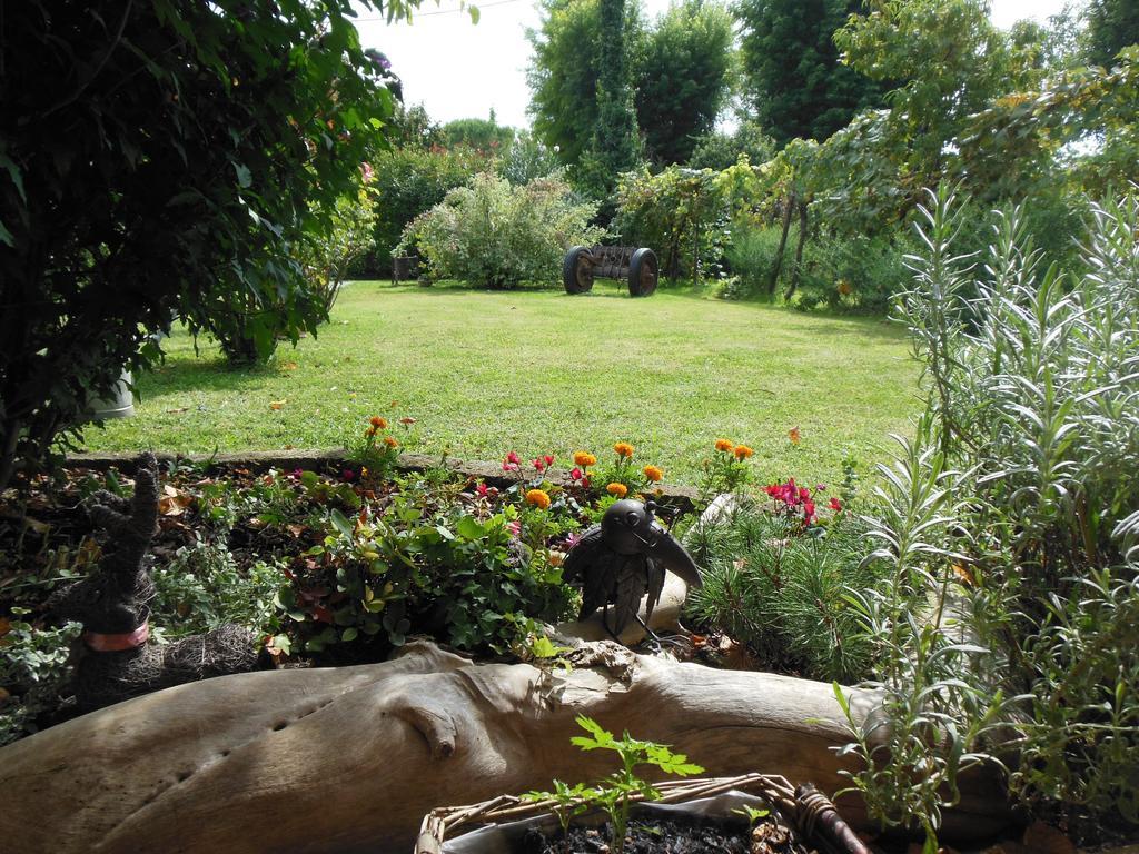 Al Pic De Corone Bed & Breakfast Terzo d' Aquileia Dış mekan fotoğraf