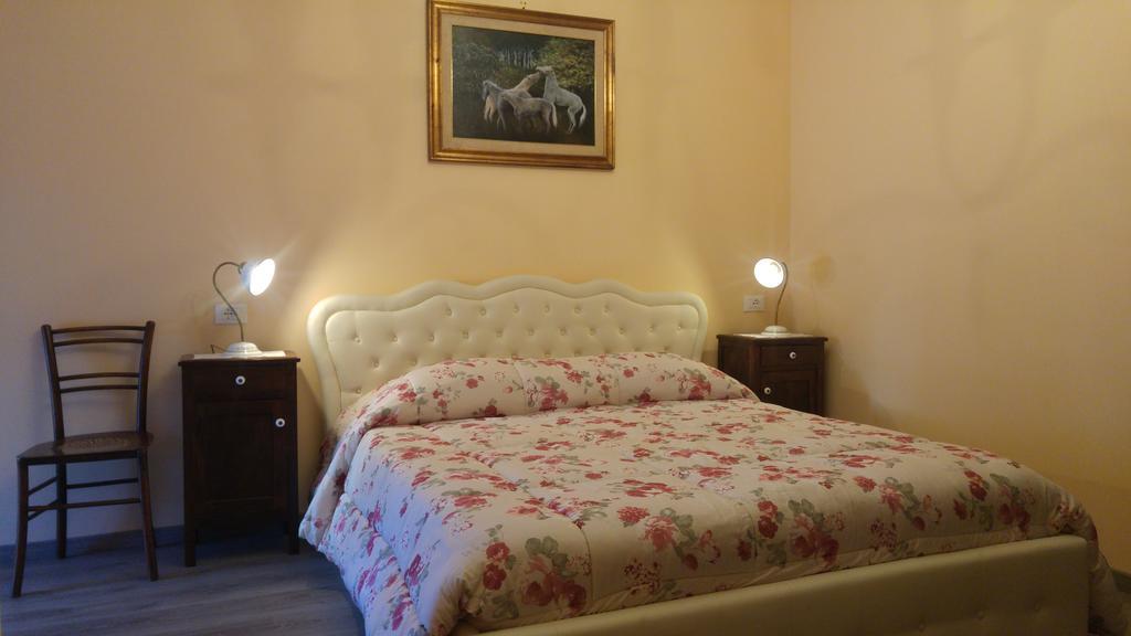 Al Pic De Corone Bed & Breakfast Terzo d' Aquileia Dış mekan fotoğraf